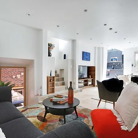 Amazing 10p3br Beaubourg - Centre De Apartment *